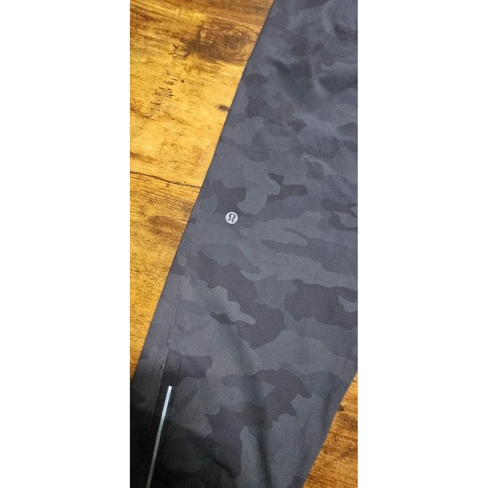 Lululemon Surge Jogger Heritage 365 Camo Black Multi Size Large